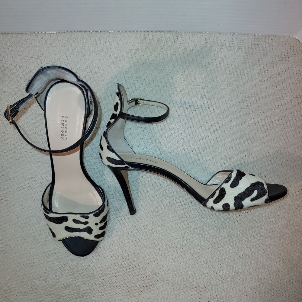 Barneys New York Animal Print Sandal/Heels size 38/US 7.5